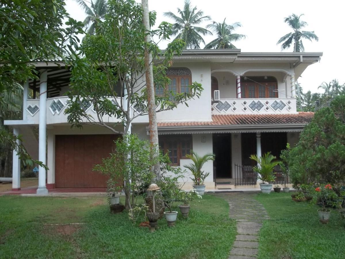 Anura Home Stay Калутара Екстер'єр фото