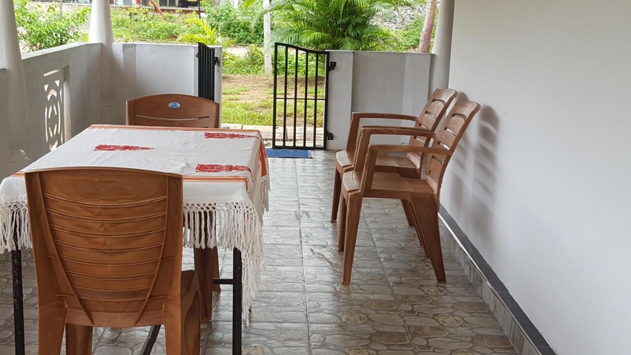 Anura Home Stay Калутара Екстер'єр фото
