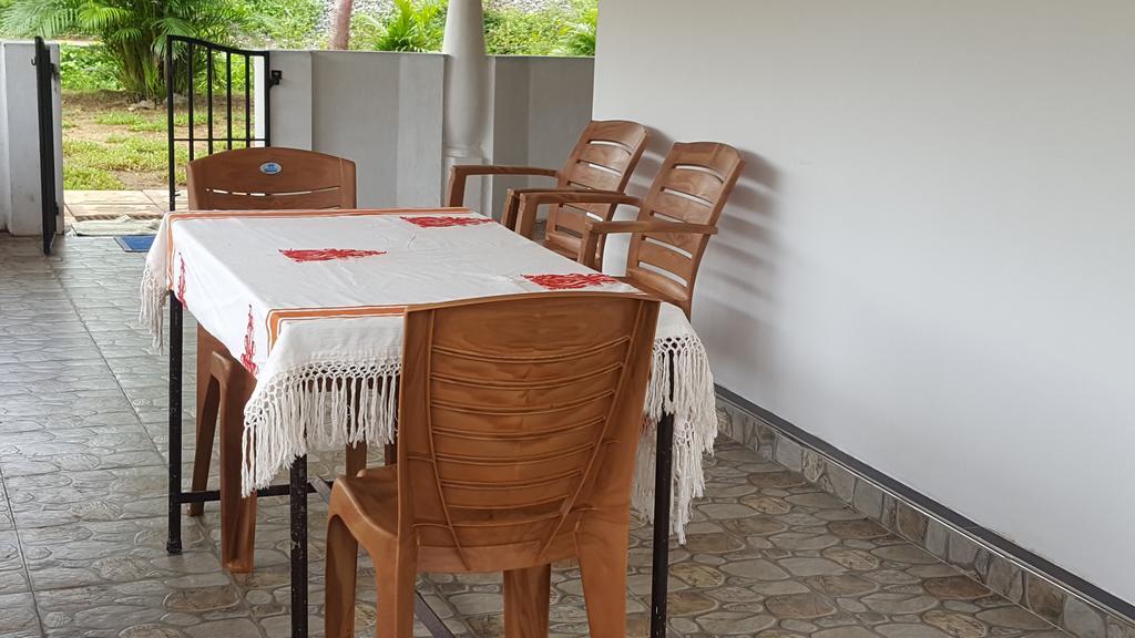 Anura Home Stay Калутара Екстер'єр фото
