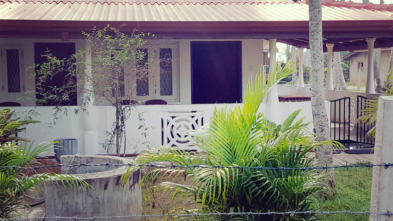 Anura Home Stay Калутара Екстер'єр фото